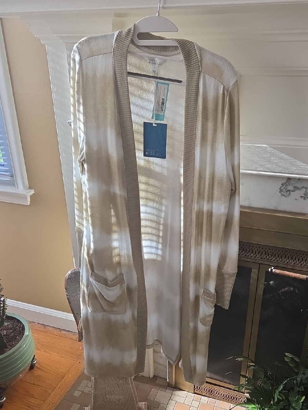 Market & Spruce Light Khaki and White Open-Front Cardigan